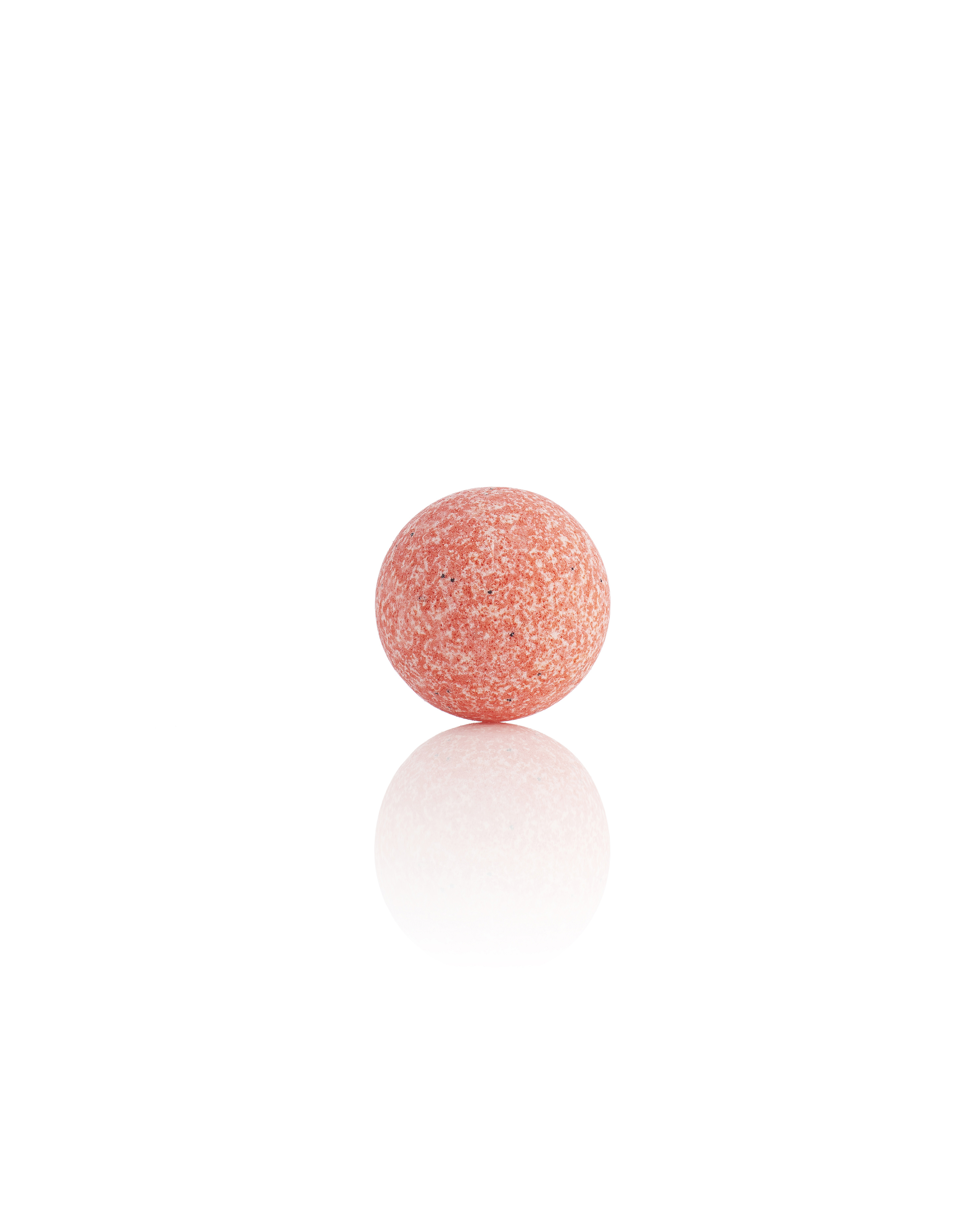 Strawberry bath bomb